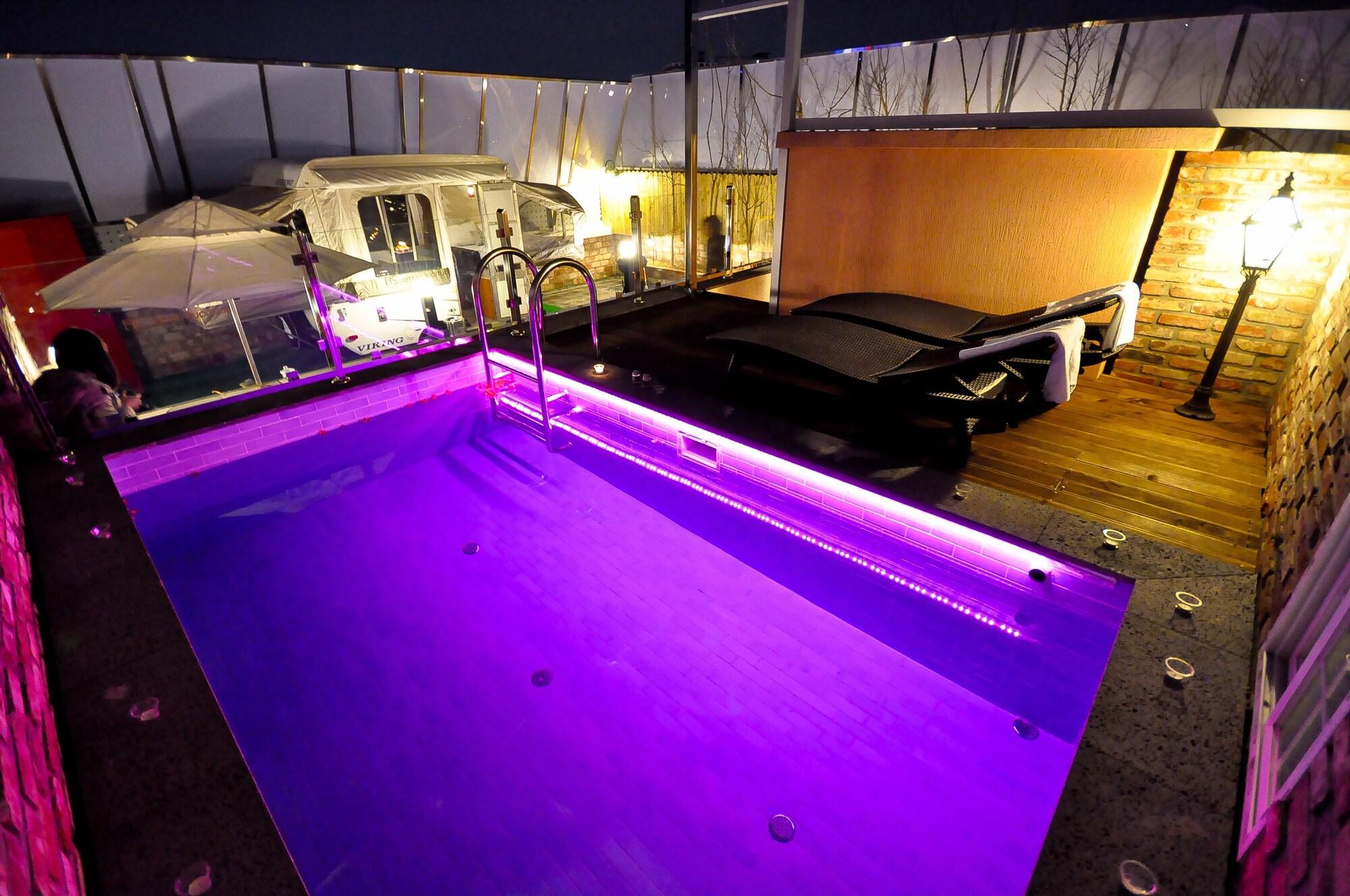 February Hotel Apsan Daegu Zewnętrze zdjęcie
