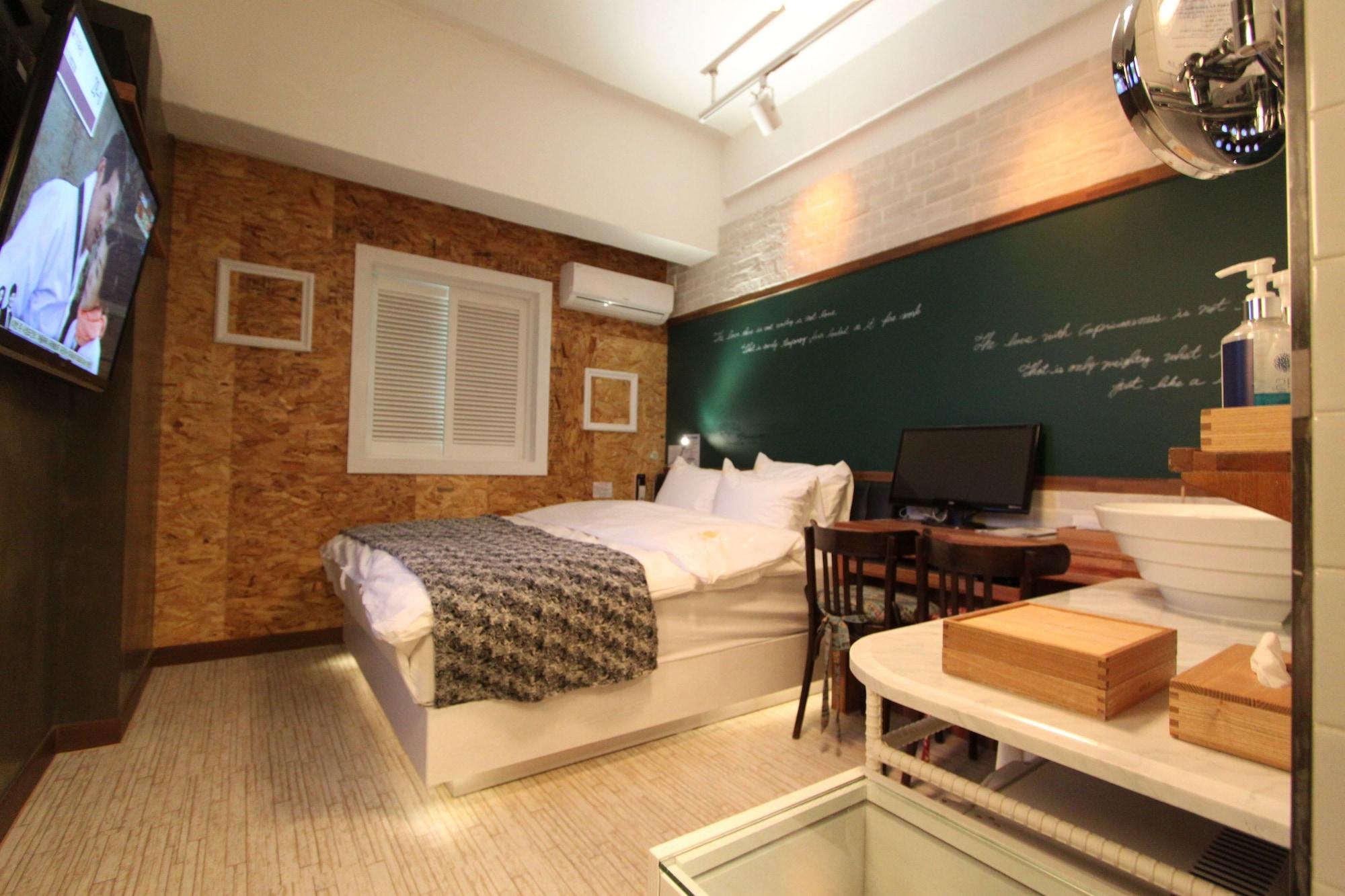 February Hotel Apsan Daegu Zewnętrze zdjęcie