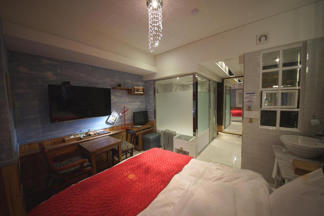 February Hotel Apsan Daegu Zewnętrze zdjęcie