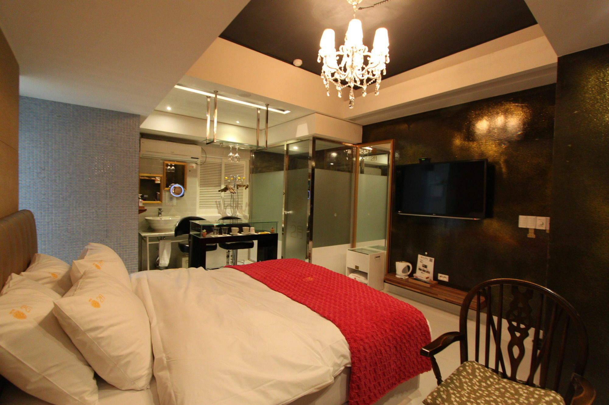 February Hotel Apsan Daegu Zewnętrze zdjęcie