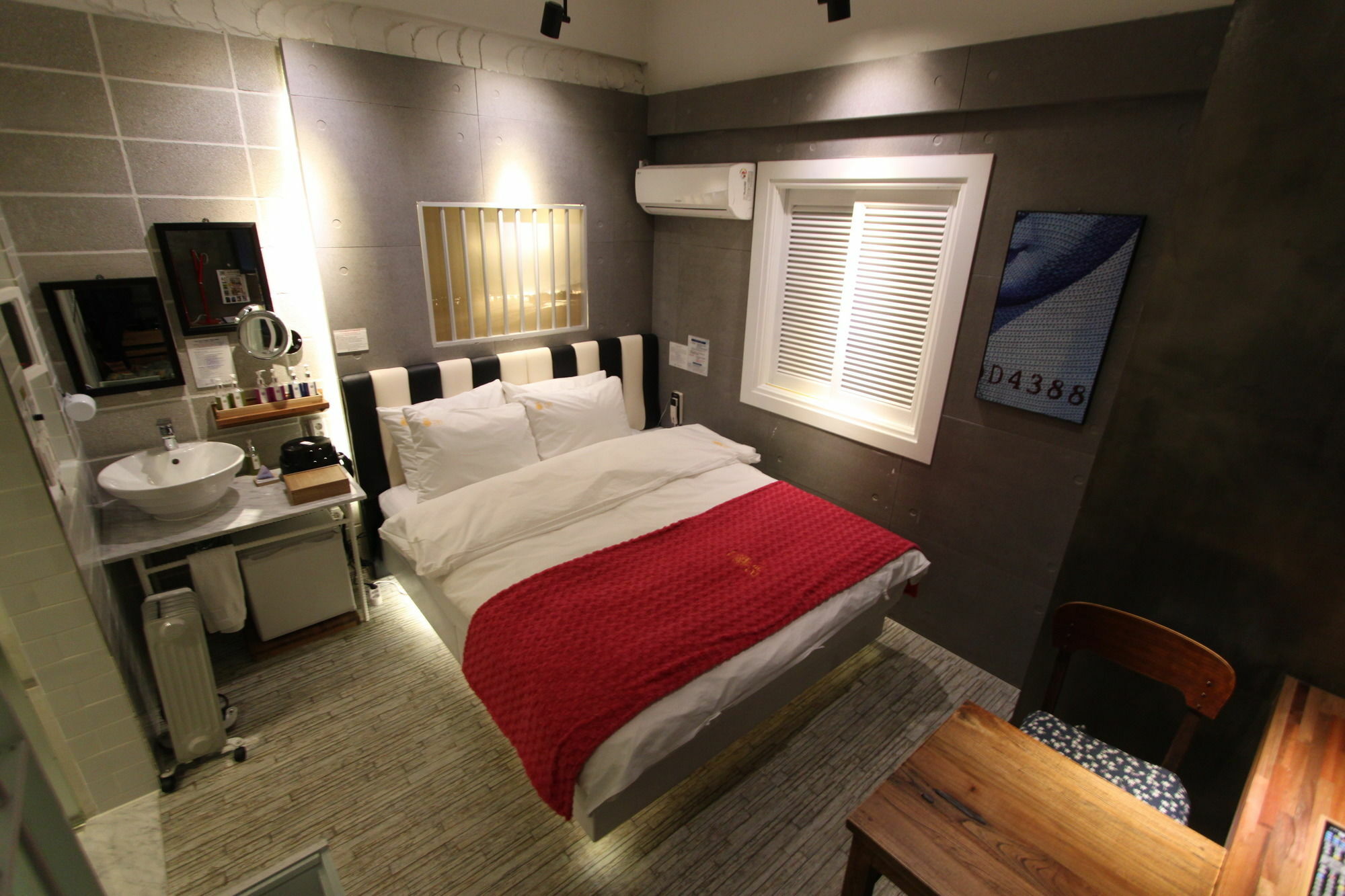 February Hotel Apsan Daegu Zewnętrze zdjęcie